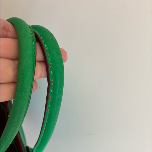 Dooney and Bourke Green Italian Leather Florentine Russel Tote - Picture 3 of 16